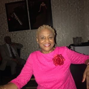 Meet your Posher, Paula